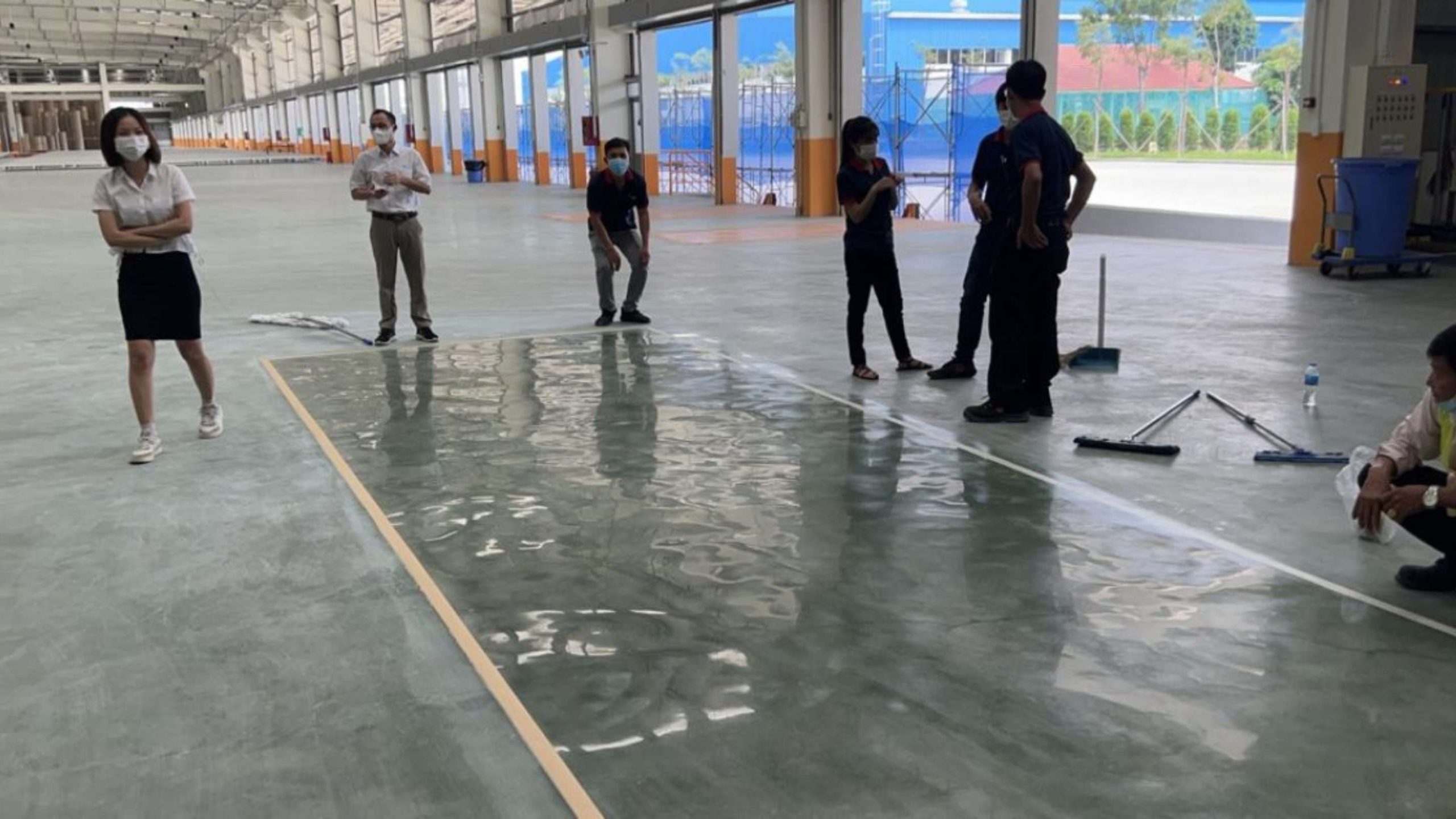Cần chú ý gì khi đánh bóng sàn Cần chú ý gì khi đánh bóng sàn