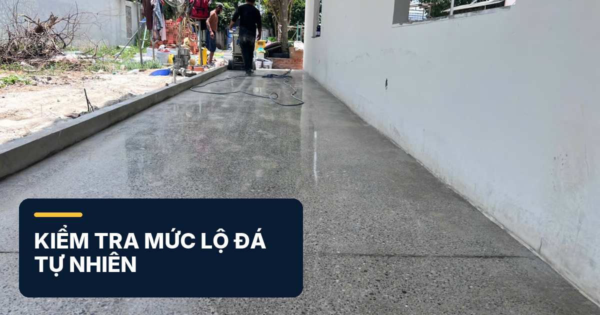 Bề mặt bê tông lộ đá tự nhiên trong không gian văn phòng Sàn bê tông phong cách công nghiệp lộ đá tự nhiên