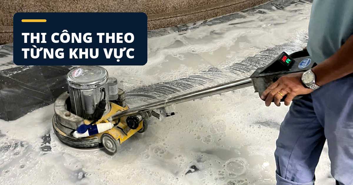 Máy xử lý bề mặt sàn trong quá trình đánh bóng tại công trình Máy xử lý bề mặt sàn trong quá trình đánh bóng tại công trình
